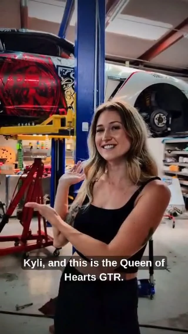 The life chose me.
@kyli.gtr getting her Sunday service maintenance prep befor