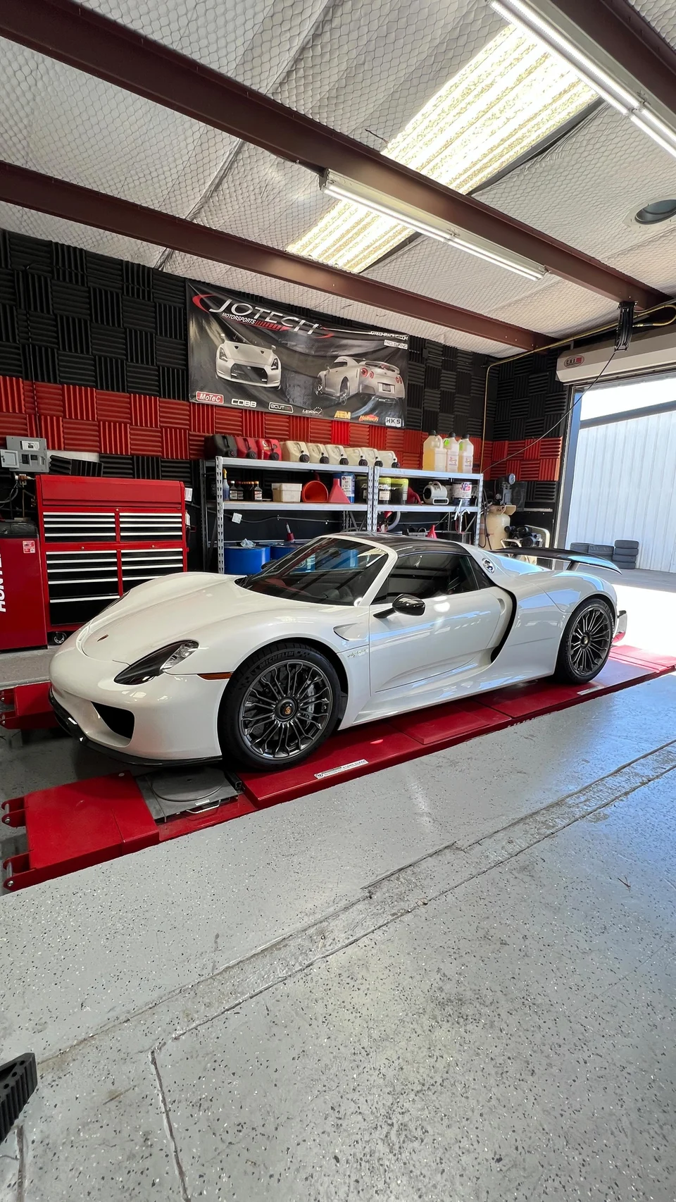 What will make this @tx2k 918 better? How about a set of custom @hre_wheels with