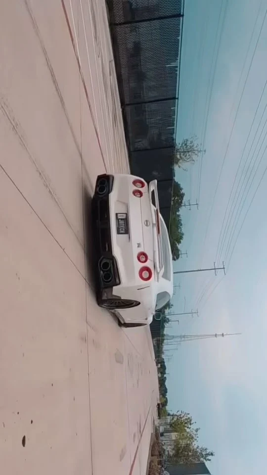 Doing lot lizards things with @gregs24gtr
Reel Courtesy: @darryl.fpv_