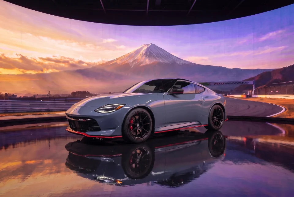 ADAM LIU - NISMO Z