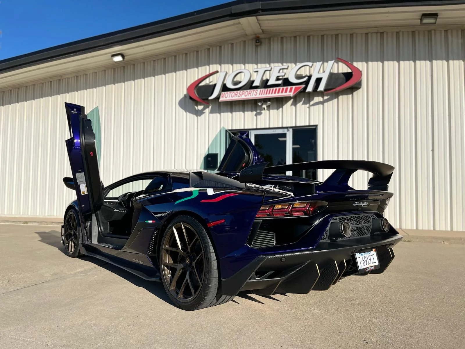 KEVIN - AVENTADOR SVJ